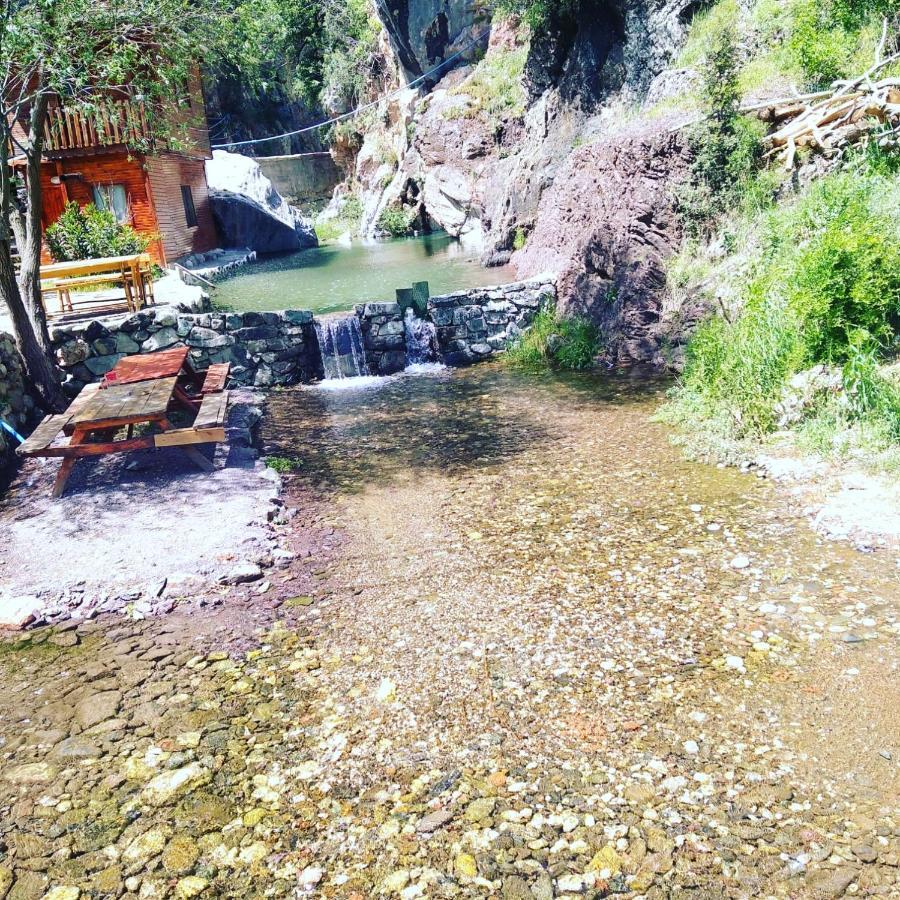 Büyükçakır Kapuzbasi Selalesi Bastuerk Dinlenme Tesisleri酒店 外观 照片